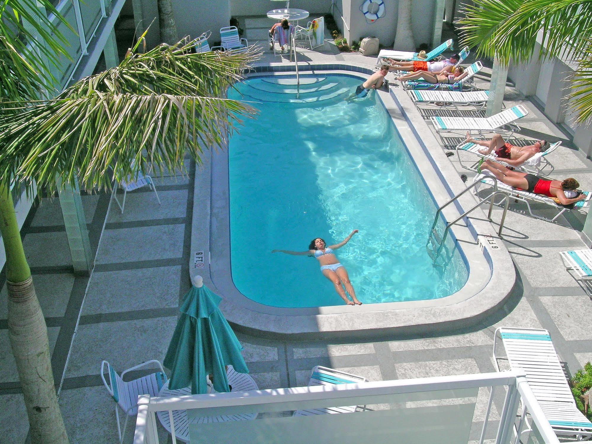 Camelot Beach Suites Clearwater Beach Exteriér fotografie